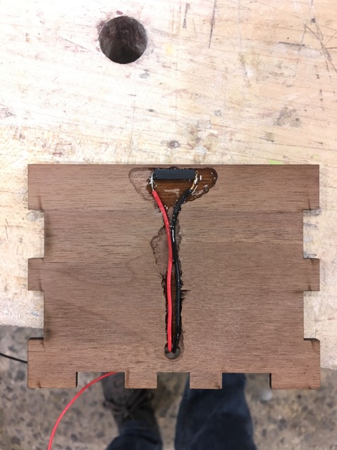 Hiding the reed switch in the front of the box