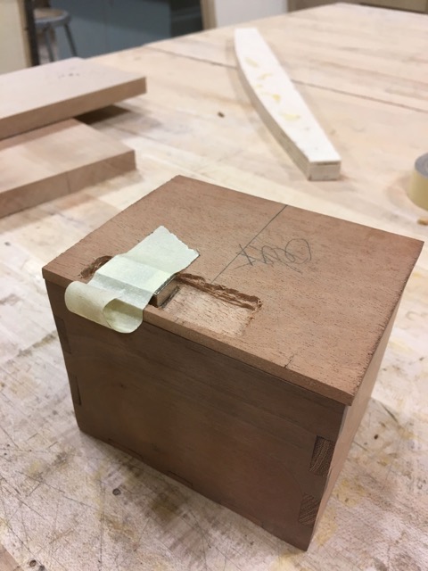 Hiding the magnet in the lid of the box